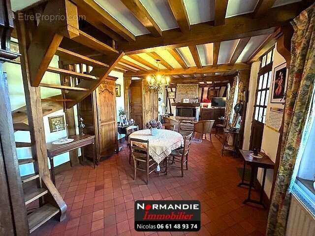 Maison à LILLEBONNE