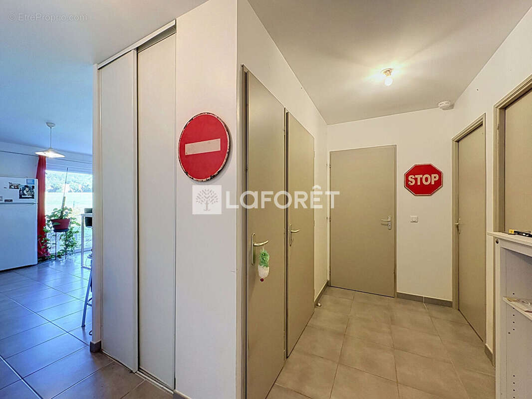 Appartement à VERJON