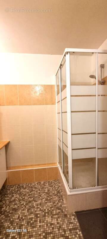 Appartement 64 m² à Mantes-La-Jolie  - photo 6