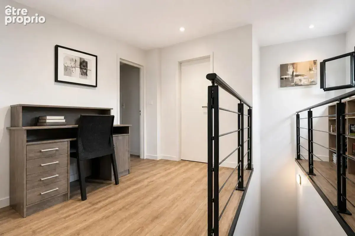Maison de 8 pièces de 225 m² à Limoges avec piscine - photo 13