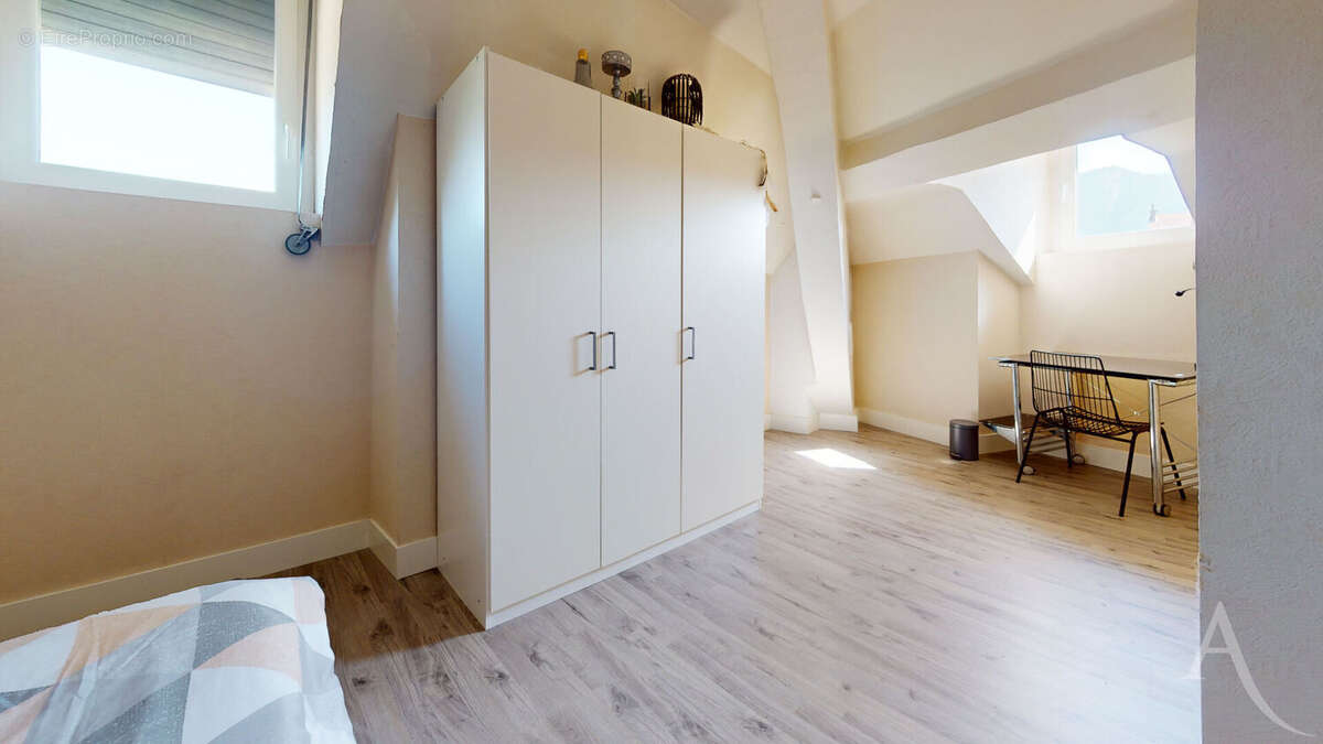 EXCLUSIVITE - Appartement Grenoble 3 pièce(s) 77 m2 - photo 11