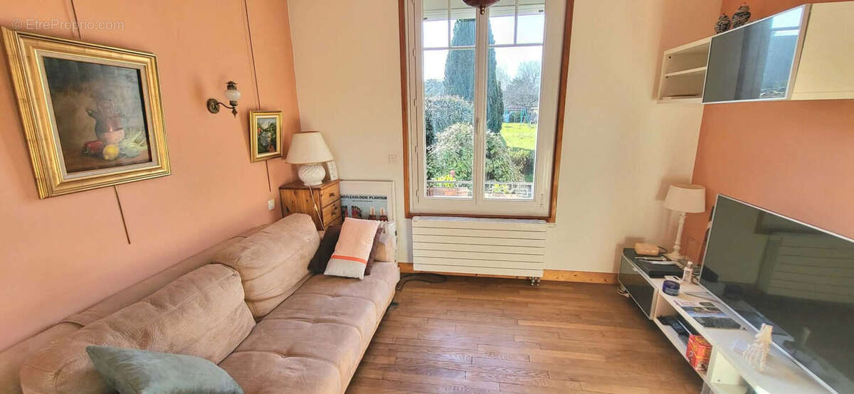 Maison à THOMERY