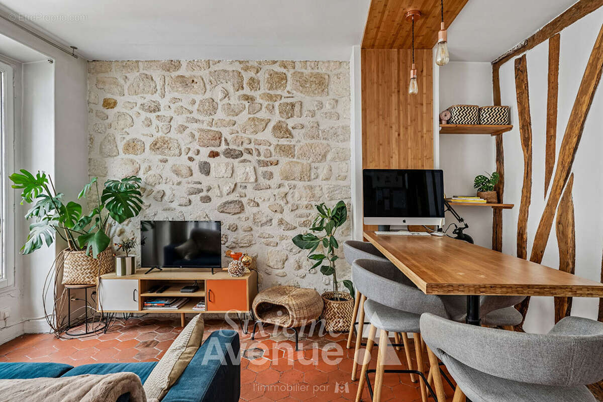 Appartement à PARIS-3E