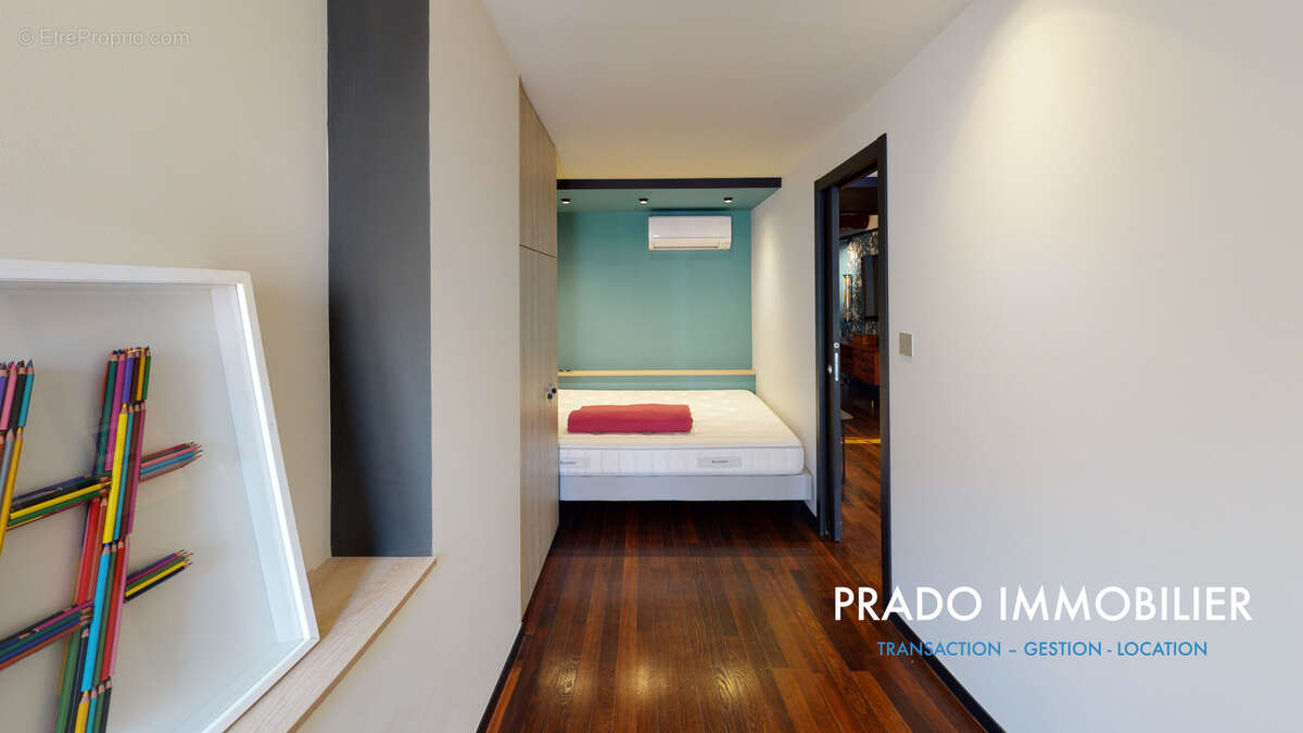 Appartement à MARSEILLE-1E