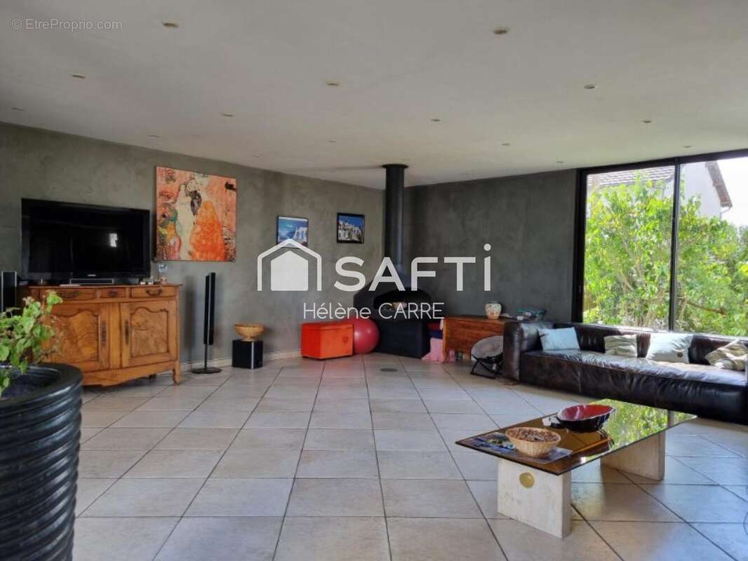 Photo 2 - Maison à VIERZON