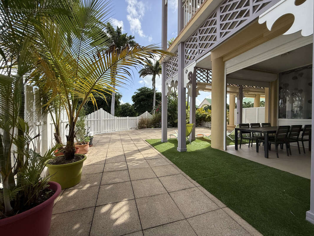 Appartement à SAINT-FRANCOIS