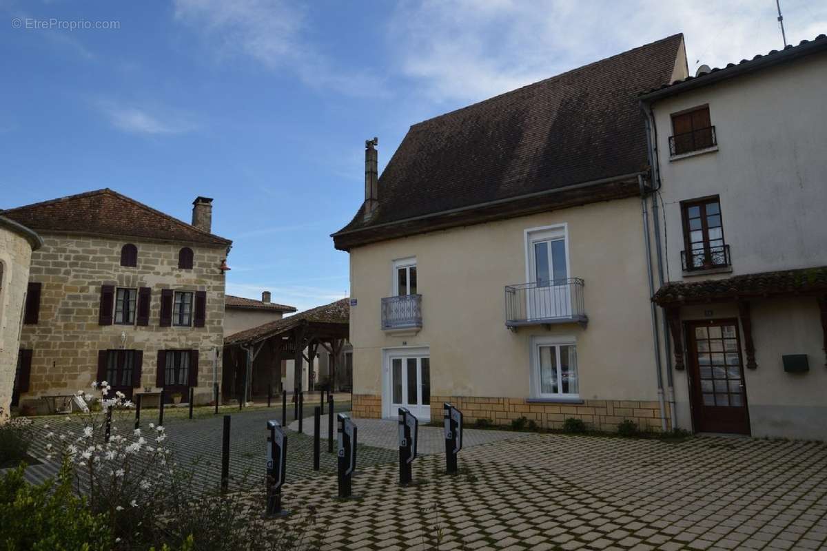 Maison à ALLEMANS-DU-DROPT