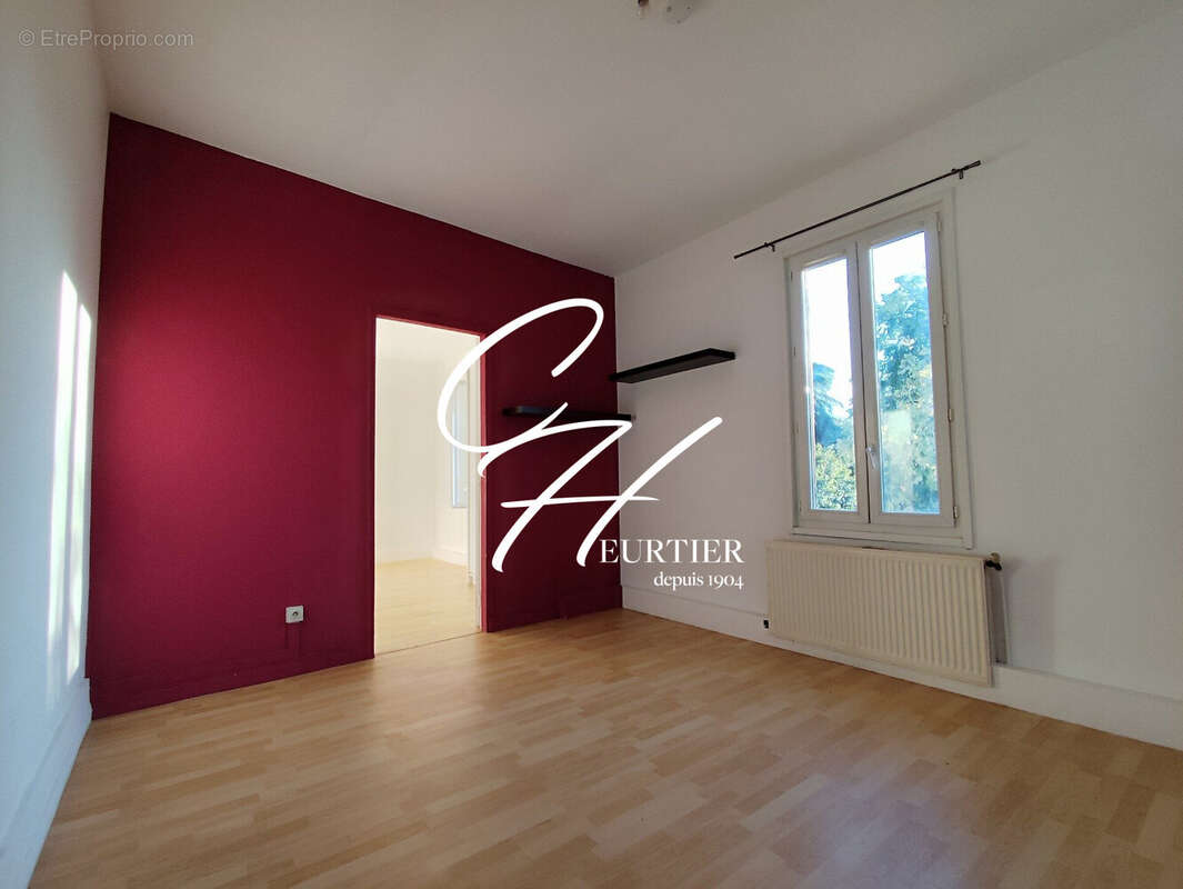 Maison à VILLARD-BONNOT