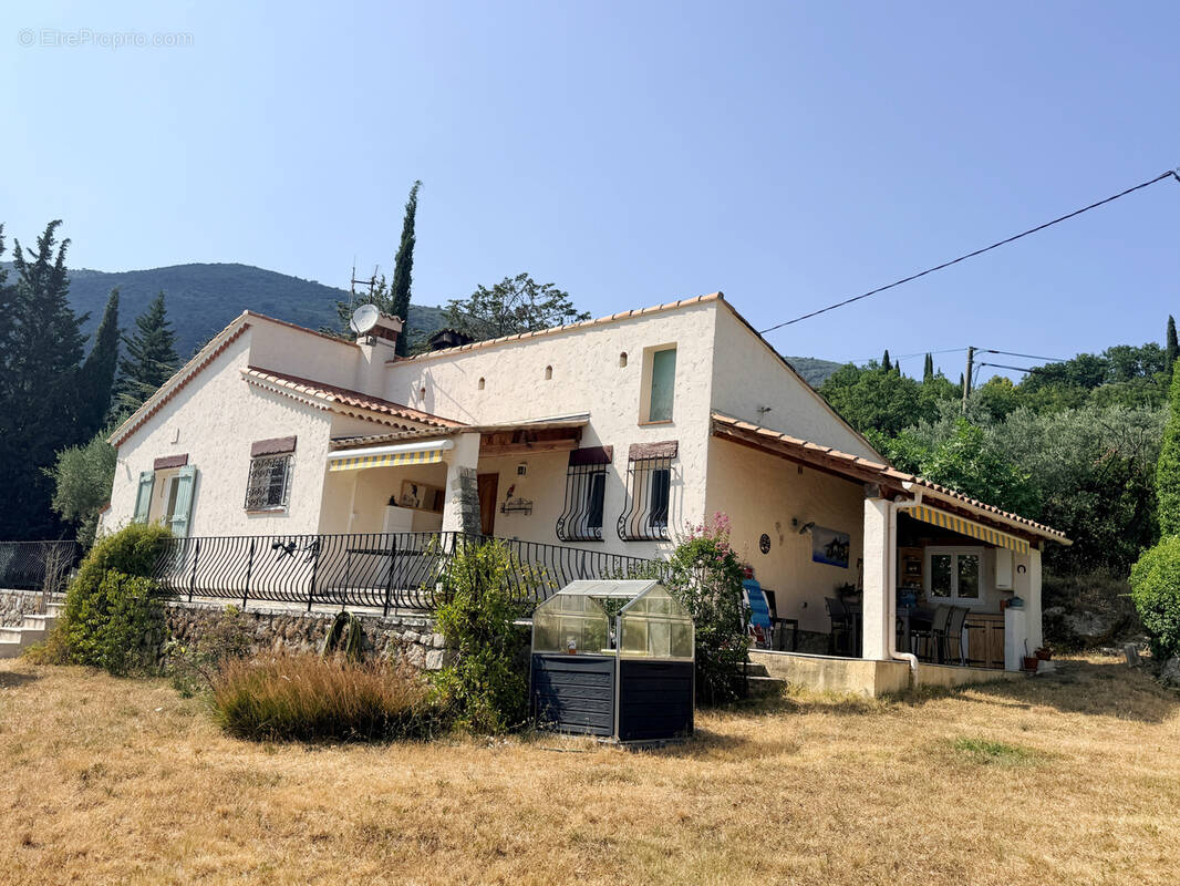 EXCLUSIVITE SEILLANS, Proche village à pied, Villa 3 pièce(s) Garage Terrain 1500m2 Vue Panoramique - photo 2