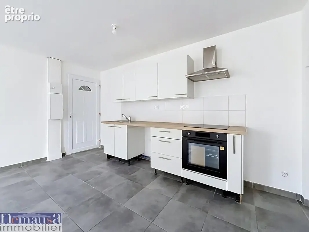 SAINT-GERVASY   Appartement duplex rénové avec balcon - photo 3