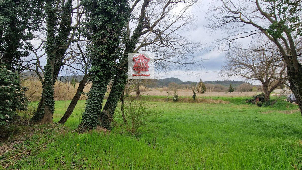 Terrain à BOLLENE