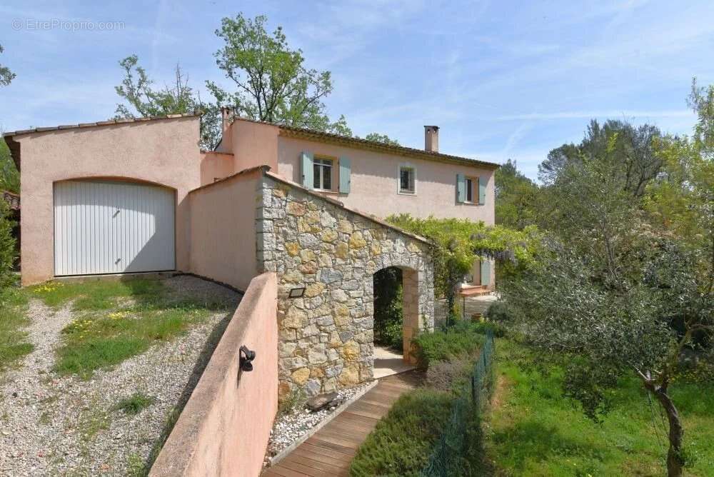 Maison à FAYENCE