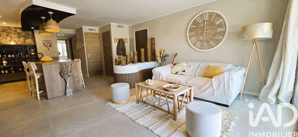 Photo 3 - Appartement à SAINT-RAPHAEL