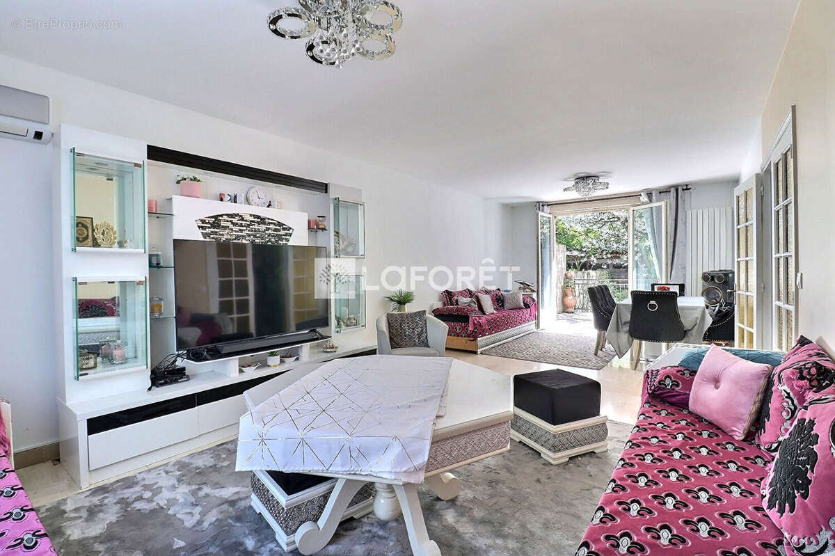 Maison à VITRY-SUR-SEINE