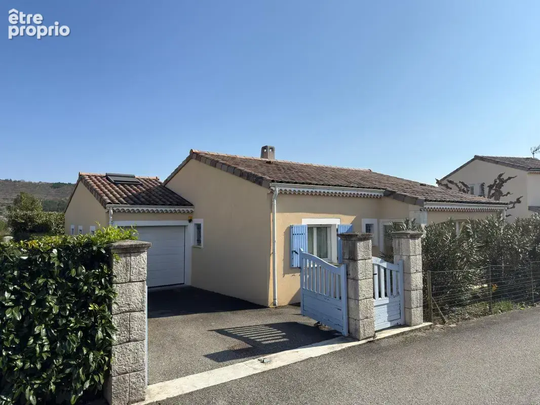Photo Maison à Villeneuve-De-Berg au prix de 230 000€