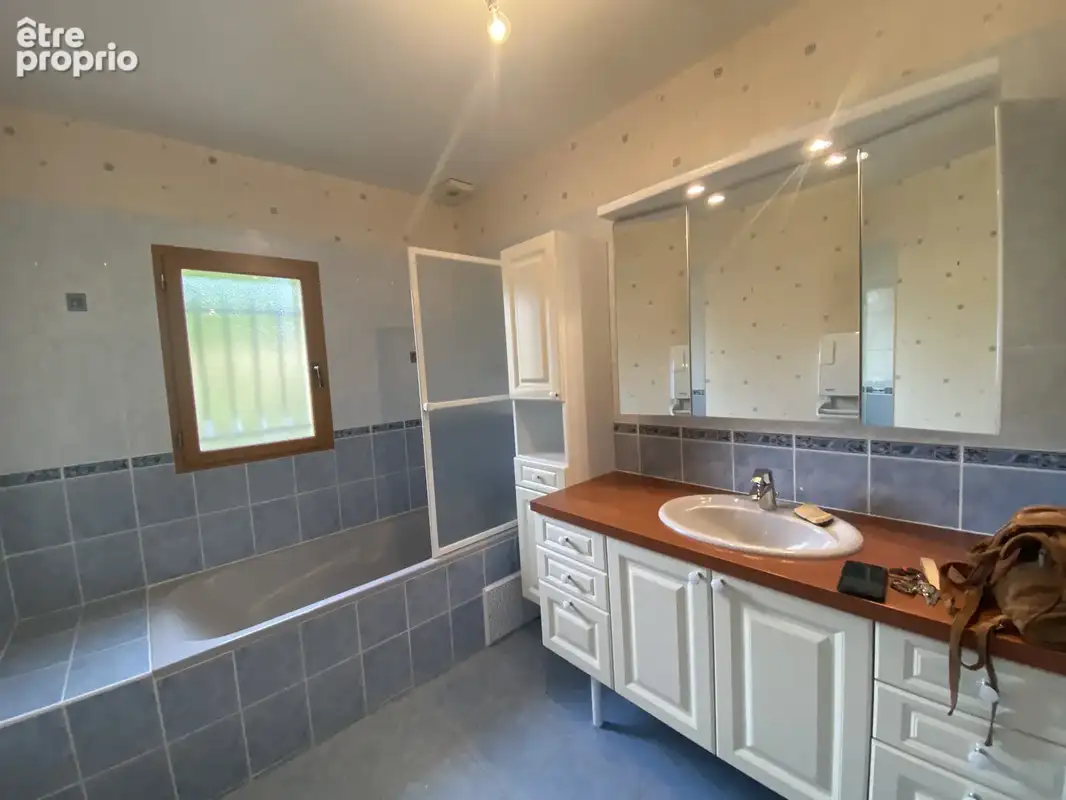 maison en parfait état à Mailly La Ville - photo 5