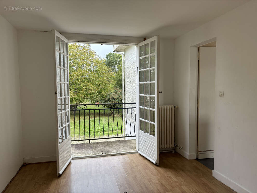 Ensemble immobilier de 190 m2 avec terrain constructible - photo 16