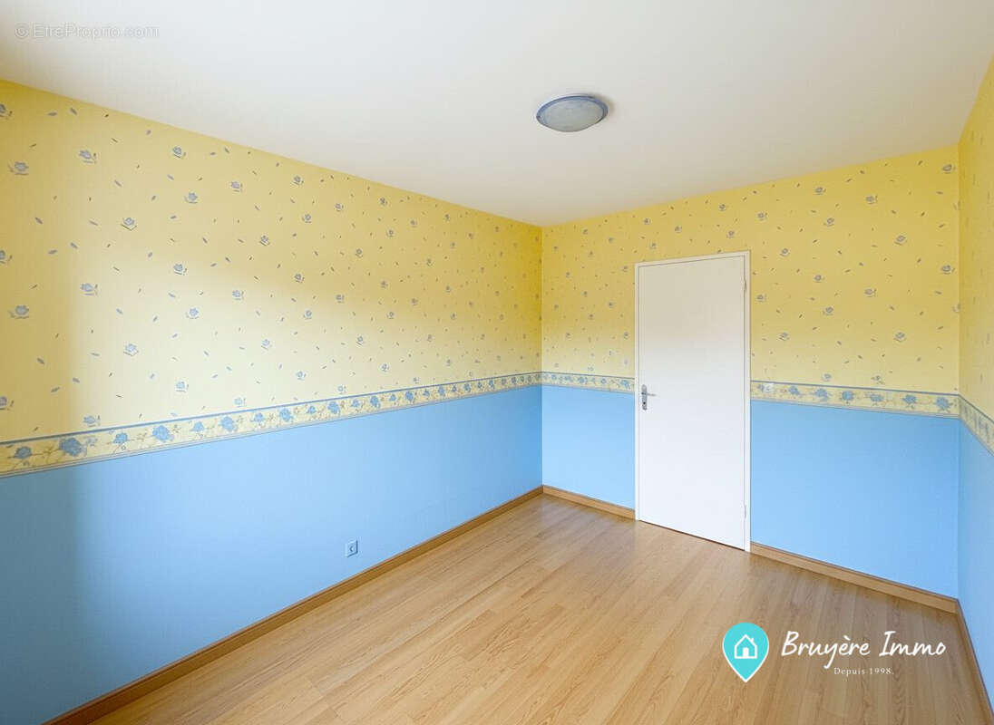 Maison 110 m² à Hirson  - photo 6