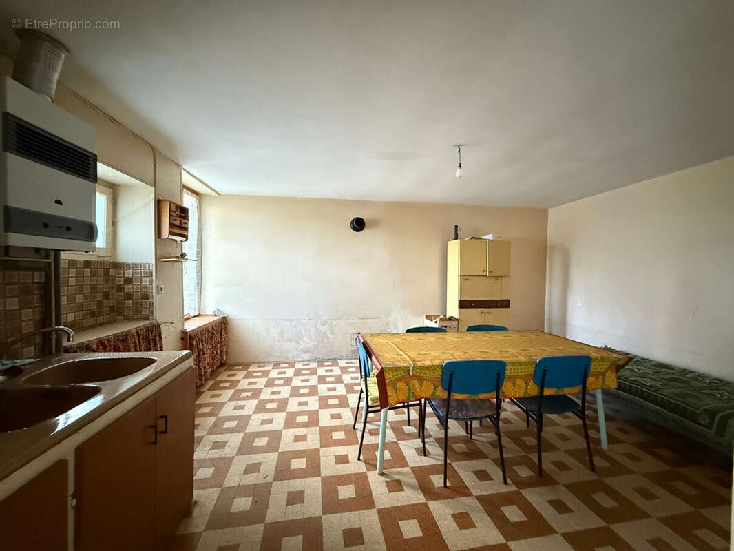 Maison à MAREUIL-SUR-ARNON