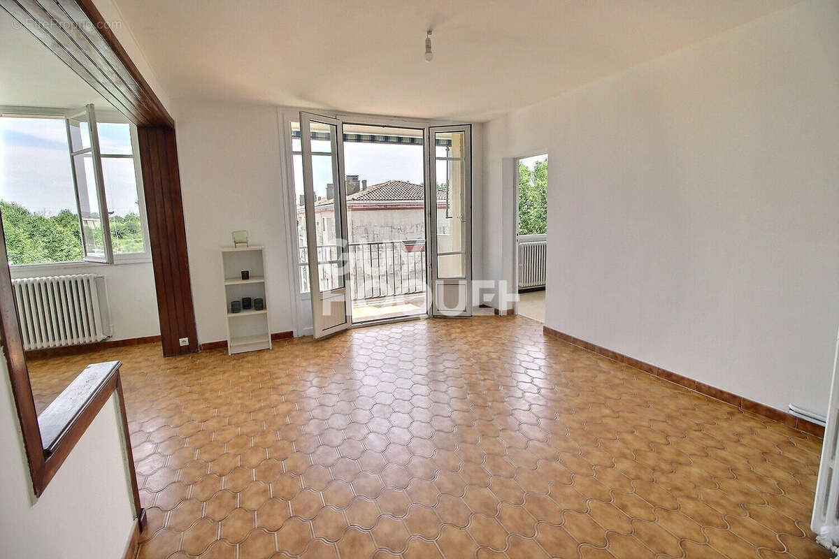 Appartement à TARASCON
