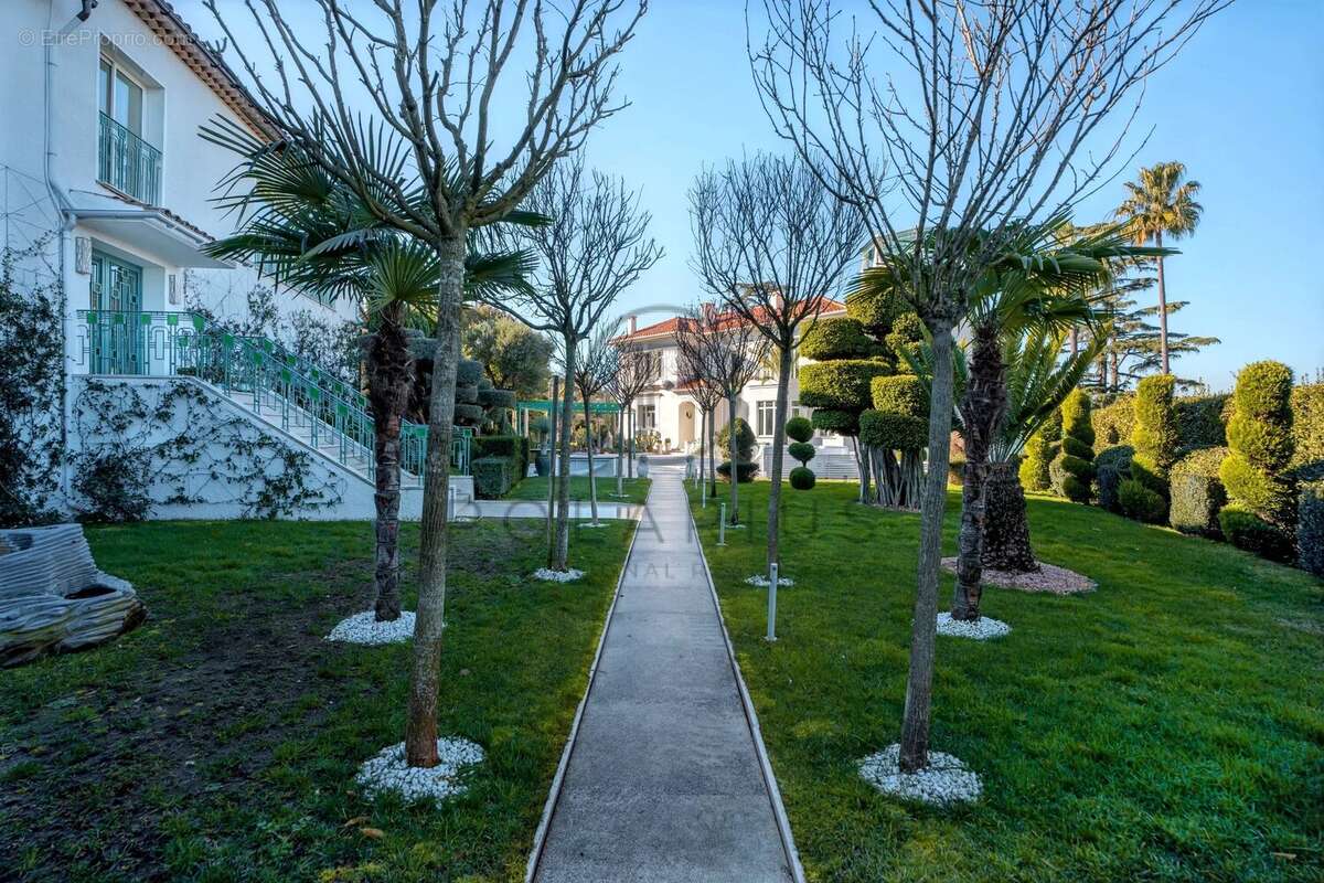 Maison à ANTIBES