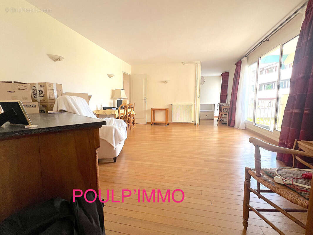 Appartement à BOUGIVAL