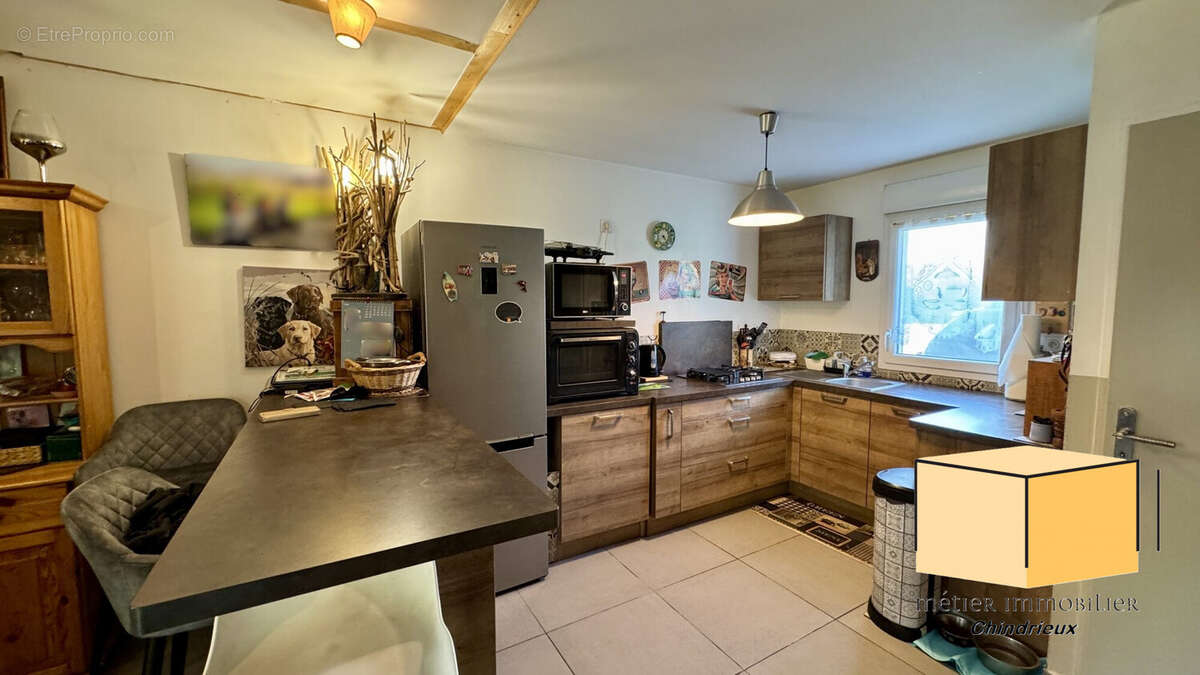 Maison à CHINDRIEUX