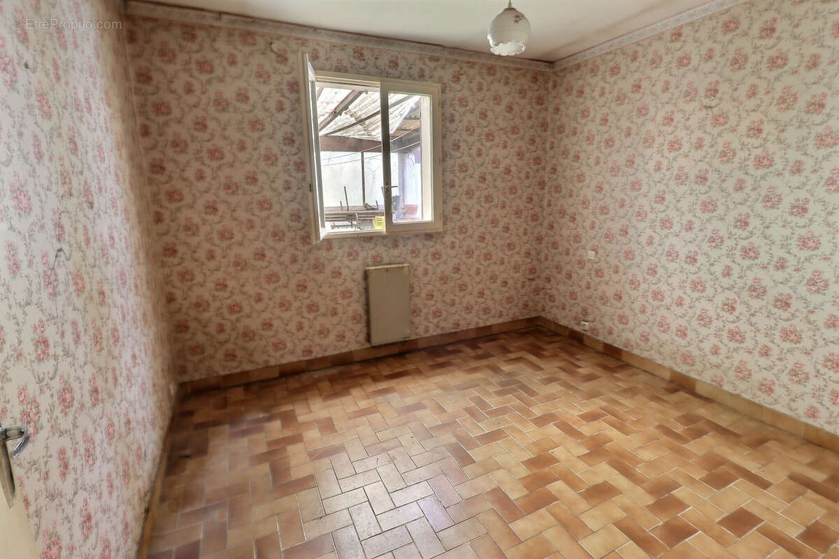 Maison à SUSSARGUES