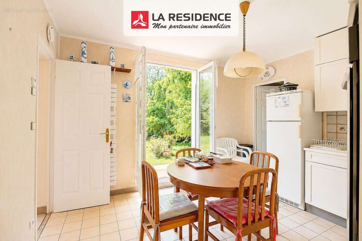 Maison 184 m² à Chambourcy  - photo 6