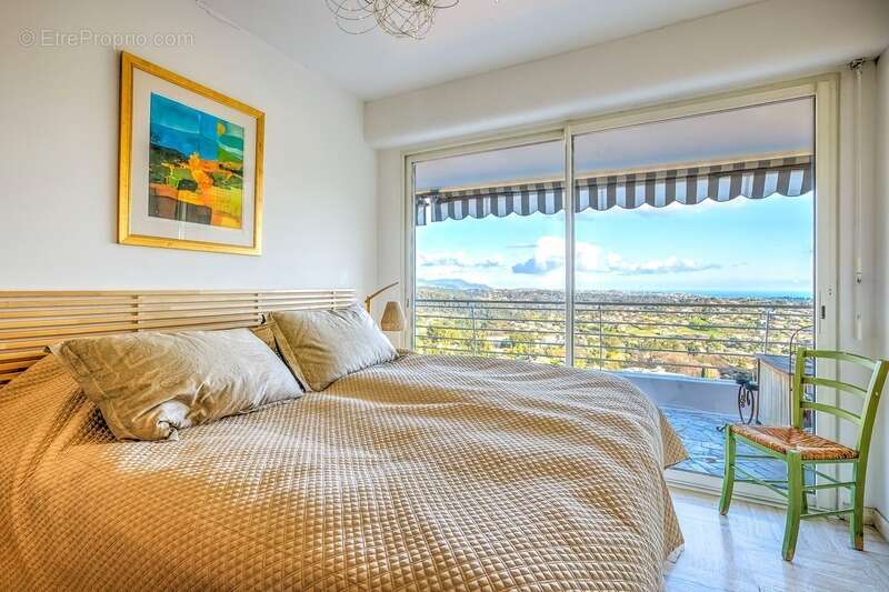 Appartement à vendre 2 pièces VENCE (06) - photo 17