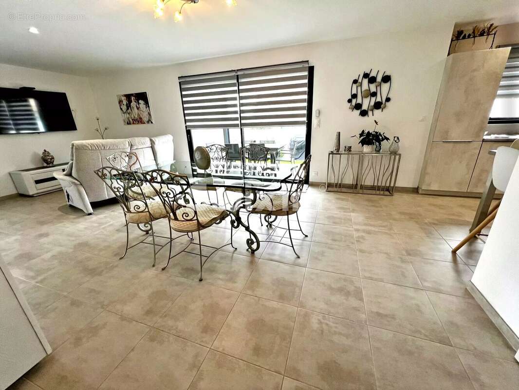 Maison à VIAS