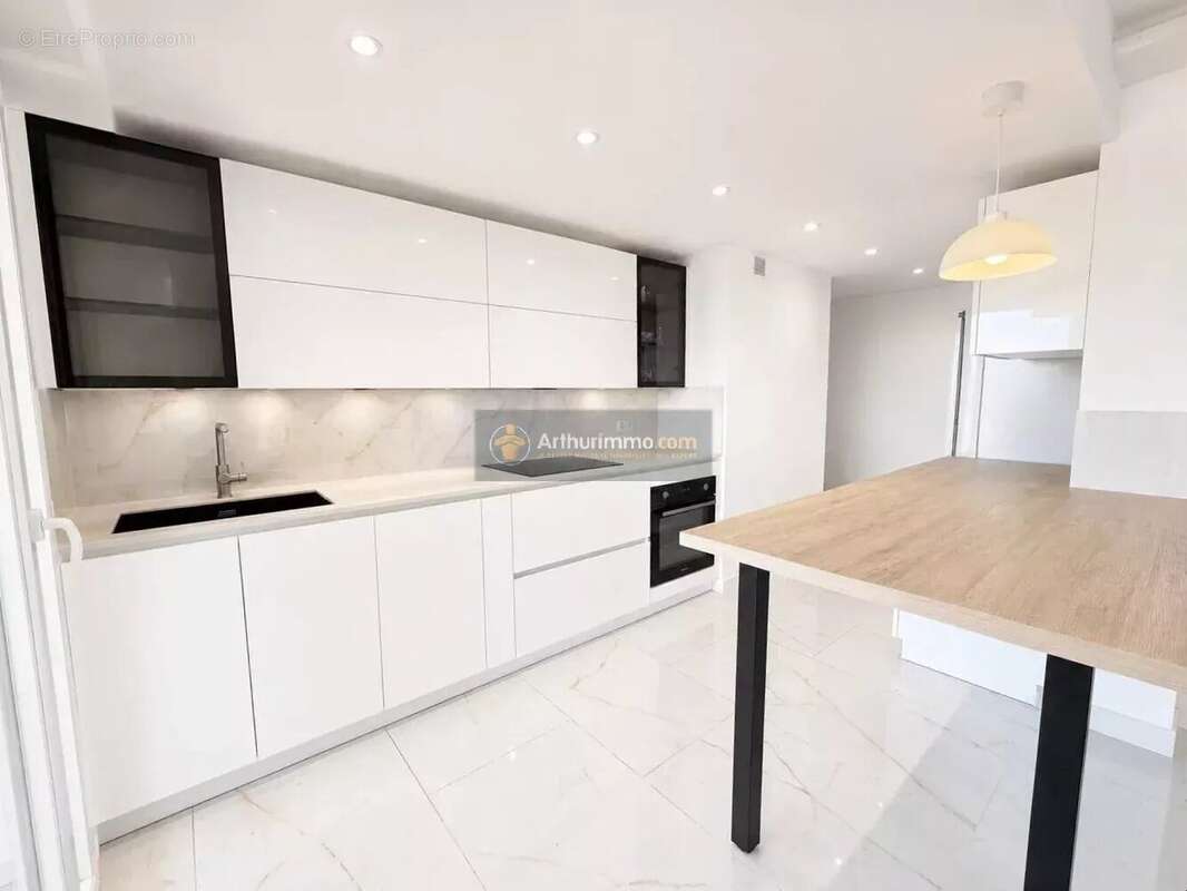 Appartement à SAINT-RAPHAEL