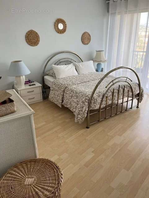 Appartement à MANDELIEU-LA-NAPOULE