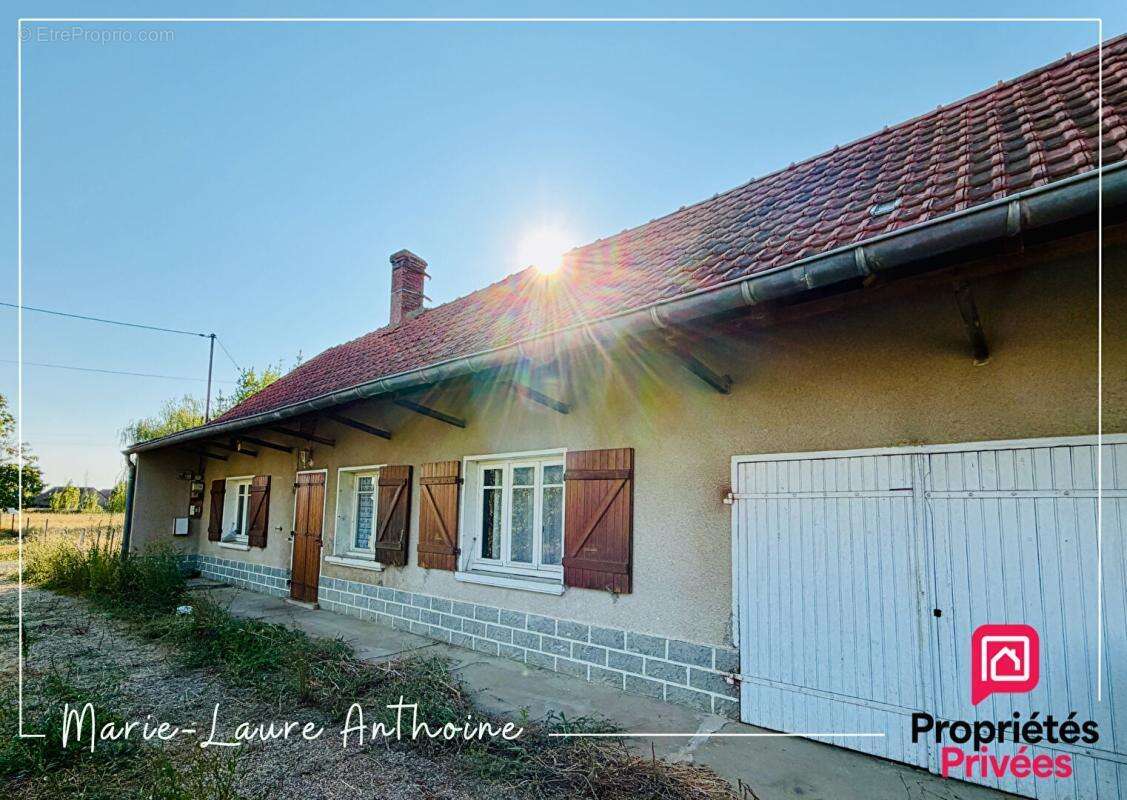 Maison Pierre-de-bresse 3 pièce(s) 81 m2 - photo 2
