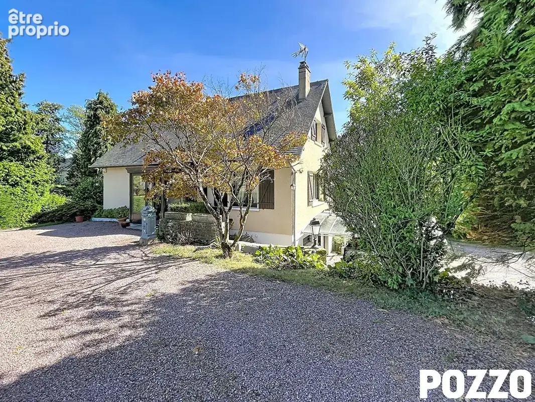 Photo Maison à Le Beny-Bocage au prix de 252 000€