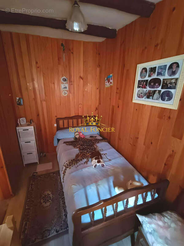 Maison 74 m² à Les Ormes  - photo 8