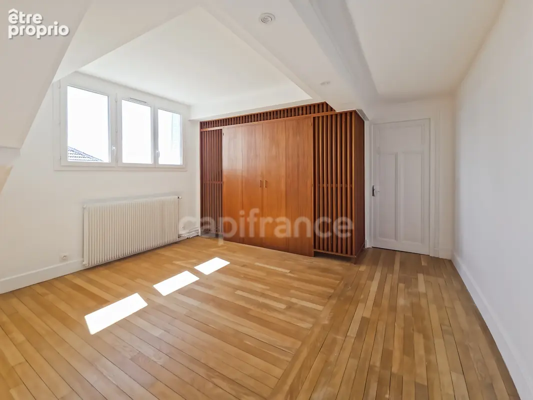 Maison de ville avec terrasse et parking sécurisé - photo 18