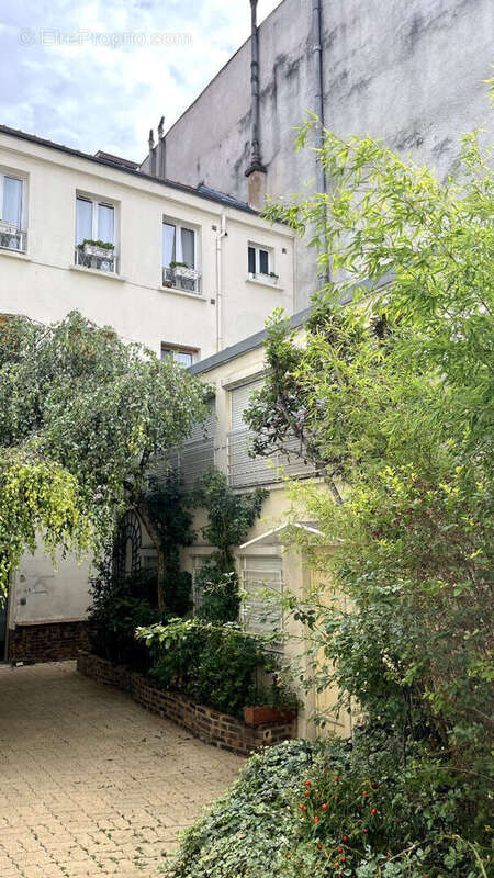 2 pièces plein de charme au coeur de la rue de Charenton - 31 m2 au sol - photo 13