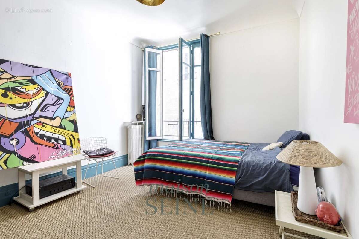 Appartement à NEUILLY-SUR-SEINE