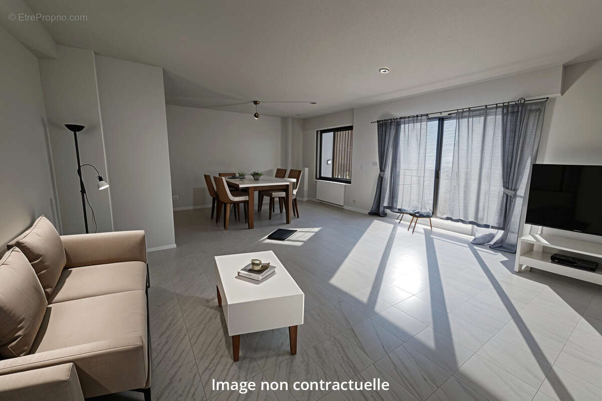 Appartement à HYERES