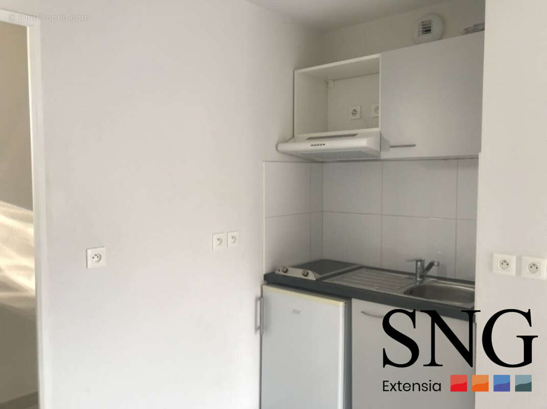 Appartement à GARONS