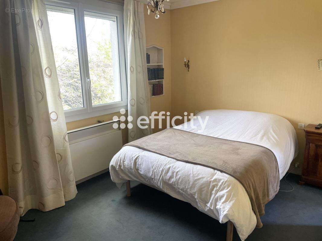 Maison à LA MONTAGNE