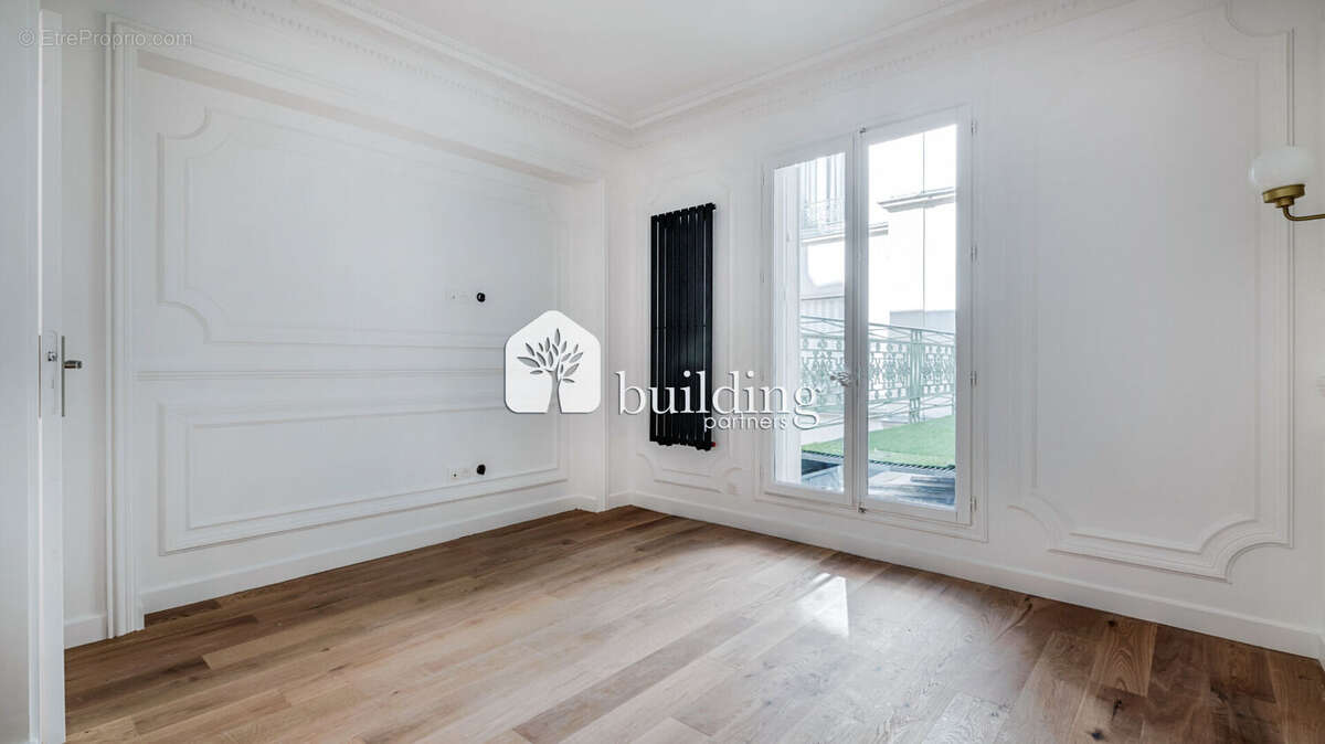 Appartement à PARIS-9E