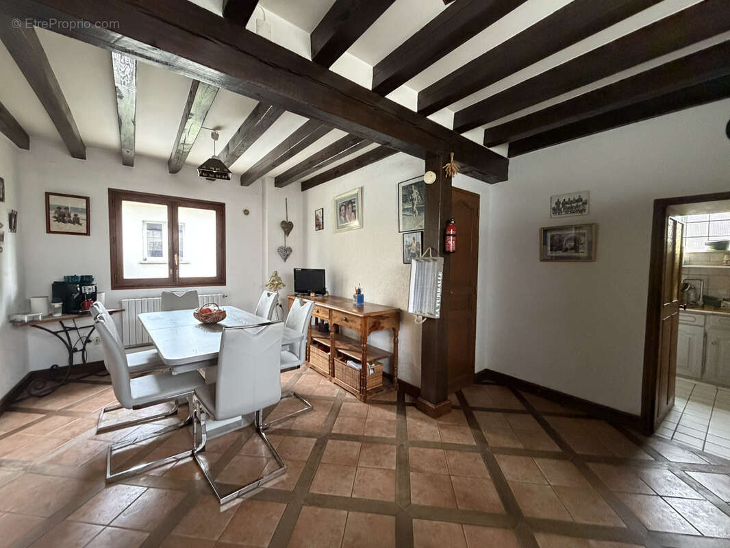 Maison à ANET