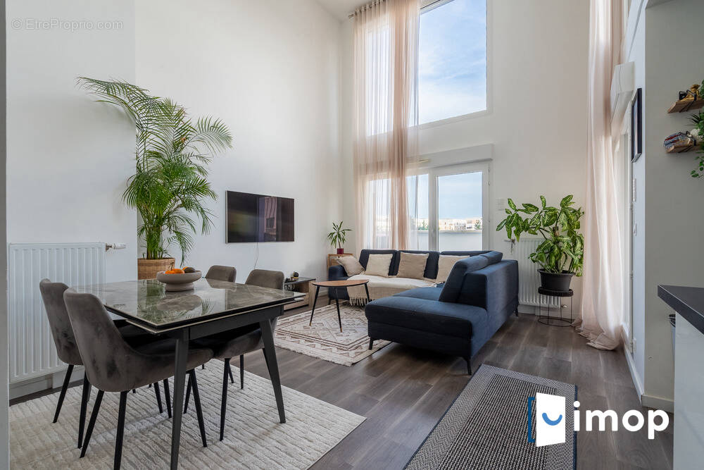 Appartement à ROMAINVILLE