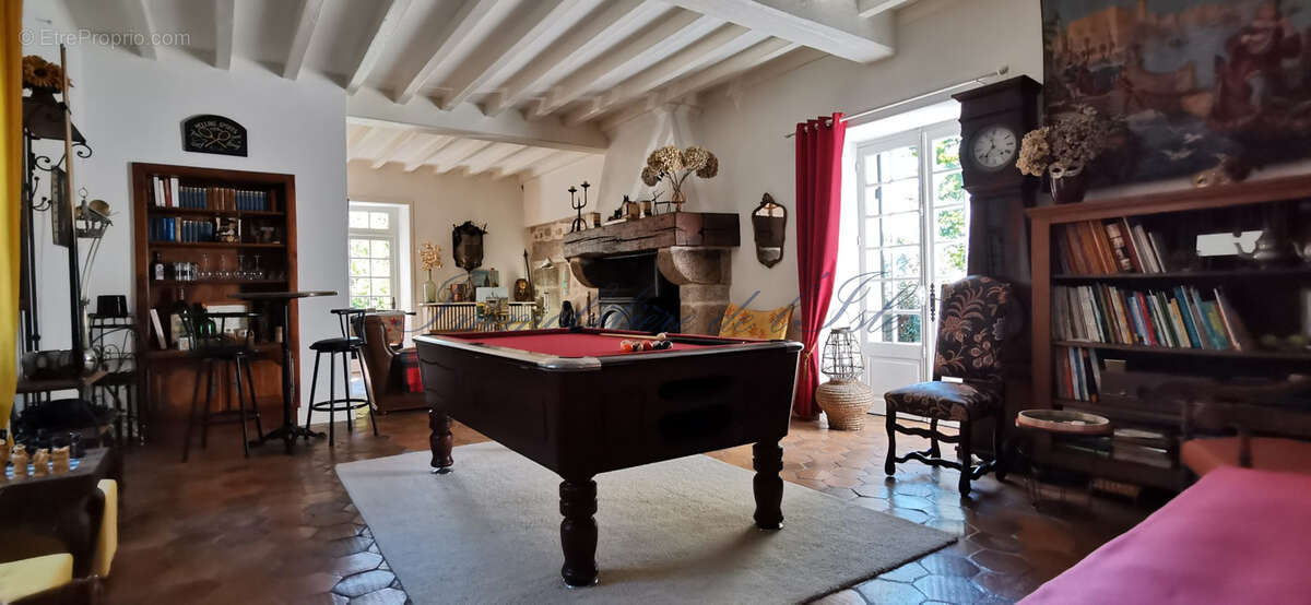Maison à SAINT-ESTEPHE