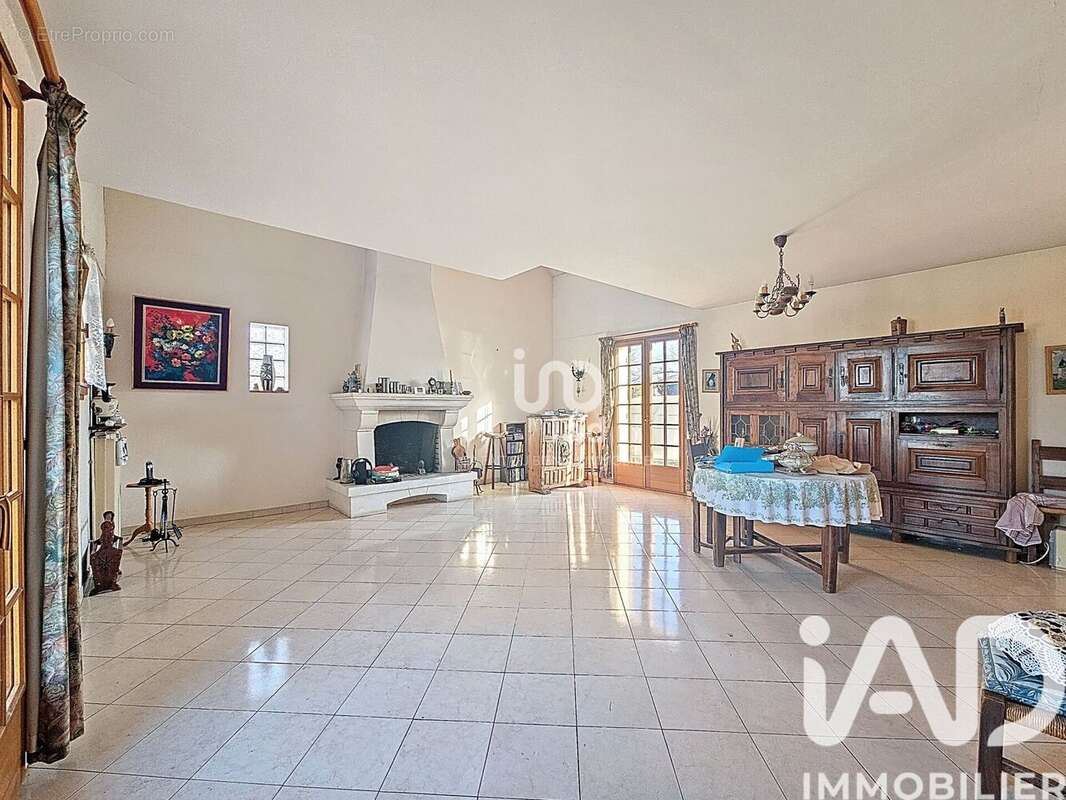 Photo 6 - Maison à LES MUREAUX