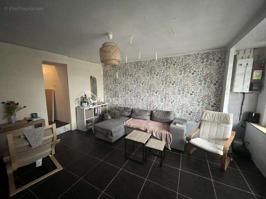 Maison 90 m² à Glos - photo 4