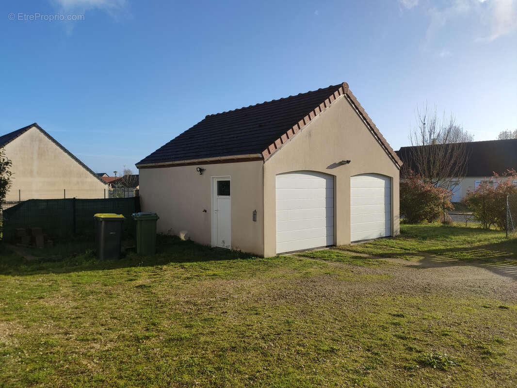 Maison à SAINT-LAURENT-NOUAN