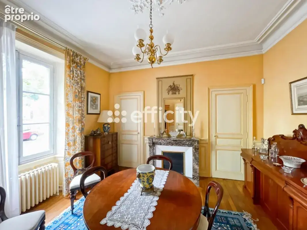 Maison 10 pièces 222 m² à vendre à Laval (53000) - photo 8